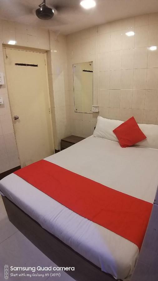 Hotel Saim Palace Мумбаї Екстер'єр фото