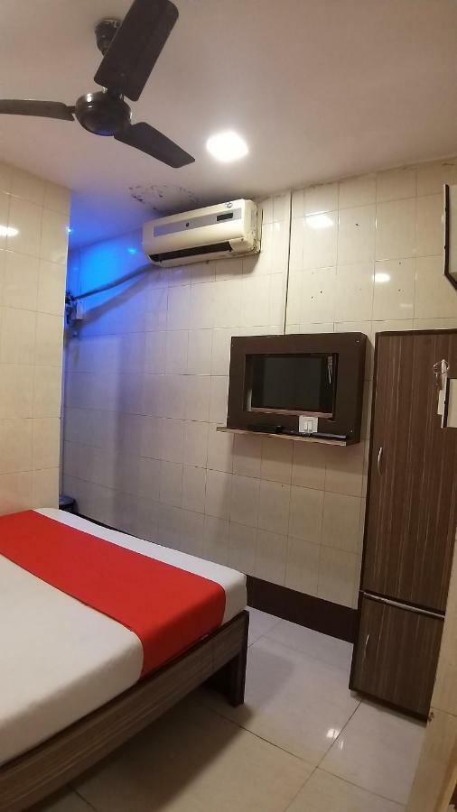 Hotel Saim Palace Мумбаї Екстер'єр фото